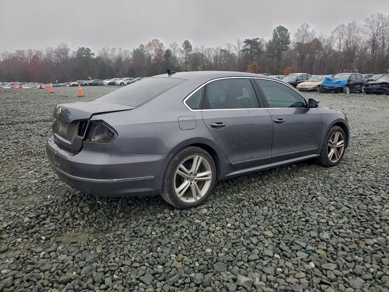 Photo 3 from auction – 2014 VOLKSWAGEN PASSAT SEL with VIN 1VWCN7A3XEC055445
