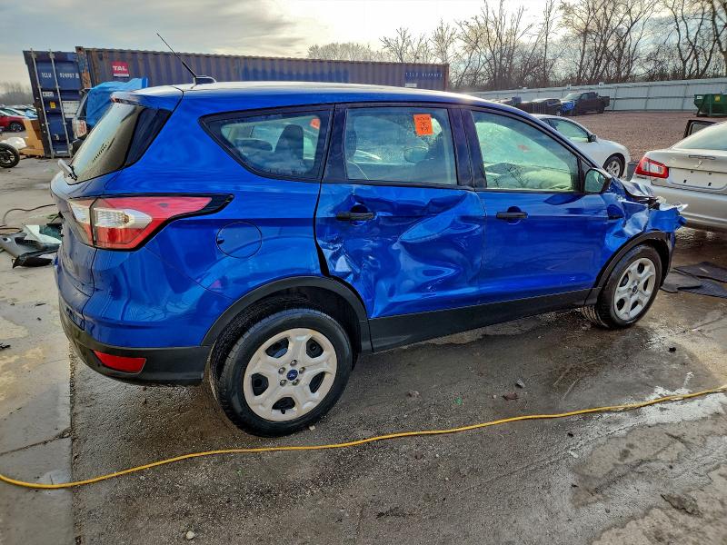 صورة رقم 3 من المزاد - 2017 FORD ESCAPE S مع VIN 1FMCU0F75HUC26167
