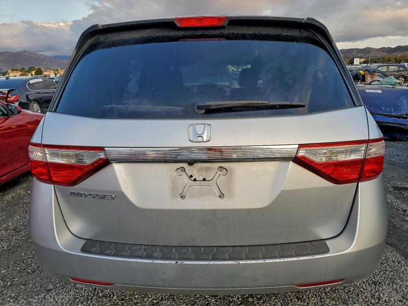 Photo 6 from auction – 2013 HONDA ODYSSEY EX with VIN 5FNRL5H60DB024942