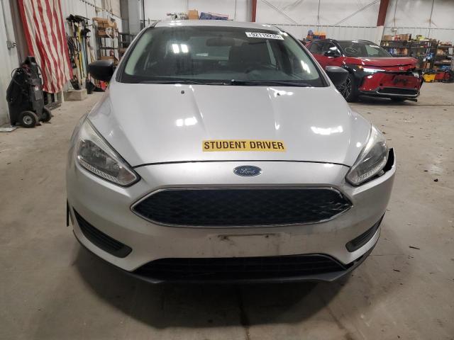 Photo 5 from auction – 2016 FORD FOCUS S with VIN 1FADP3E21GL383776