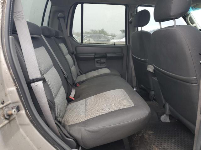 Photo 10 from auction – 2004 FORD EXPLORER S with VIN 1FMZU77K74UB93270