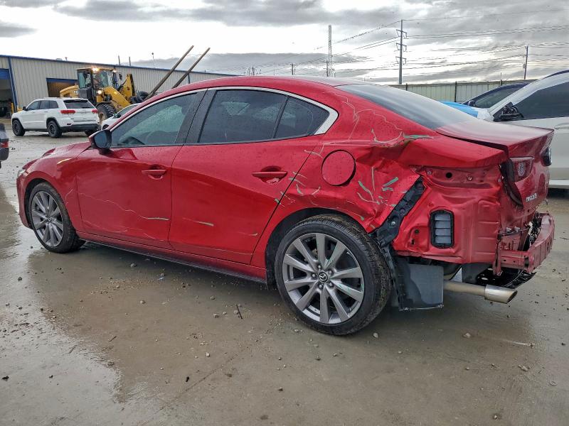 Photo 2 from auction – 2019 MAZDA 3 with VIN JM1BPACL7K1108662