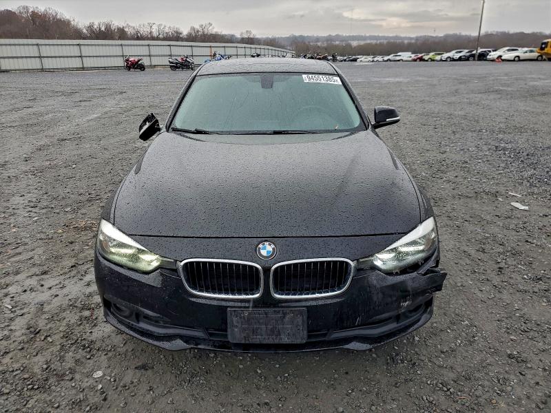Photo 5 from auction – 2016 BMW 320 XI with VIN WBA8E5G50GNT94564