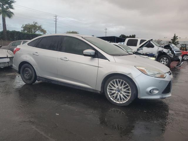 Zdjęcie 4 z aukcji – 2012 FORD FOCUS SEL z VIN 1FAHP3H21CL339378