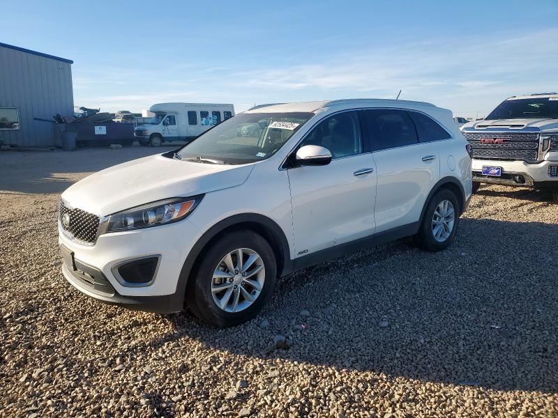 KIA SORENTO LX 2017 with VIN 5XYPGDA53HG188871 - Photo from auction