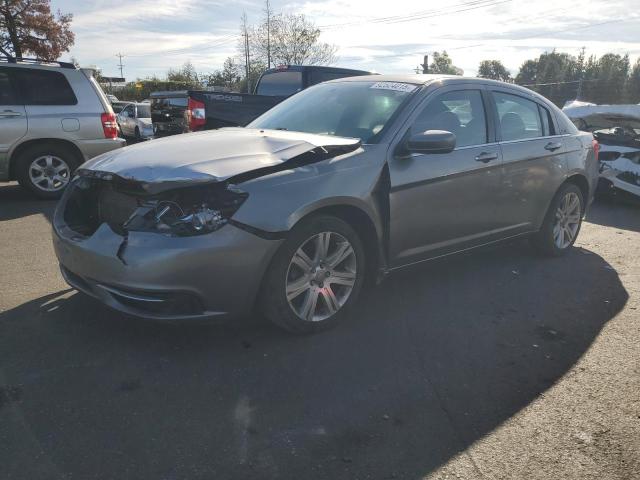 CHRYSLER 200 2013 with VIN 1C3CCBAB3DN647246 - Photo from auction