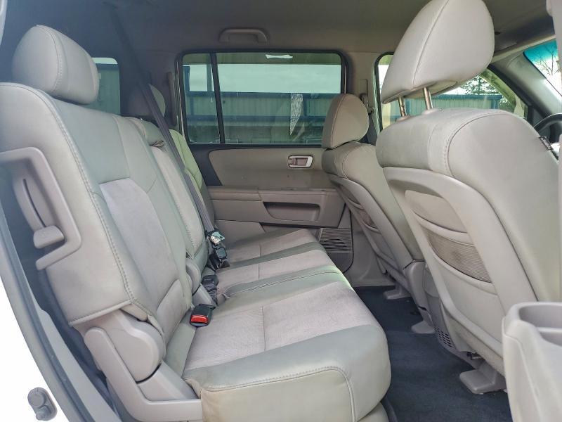 Photo 11 from auction – 2011 HONDA PILOT with VIN 5FNYF3H43BB025182