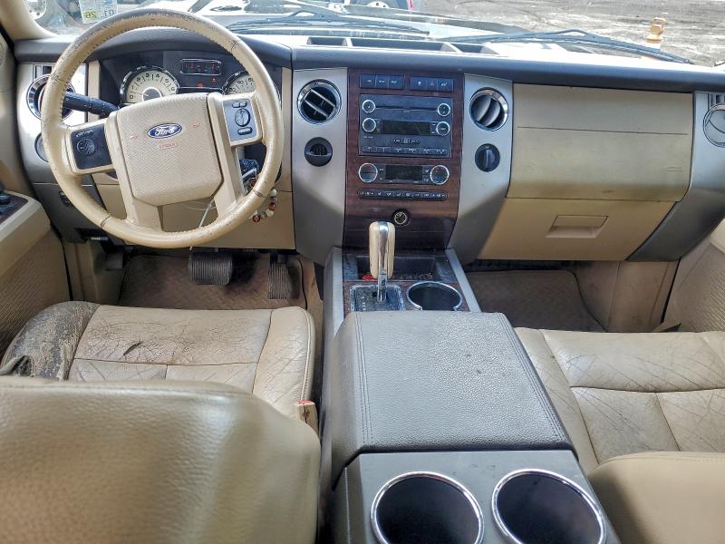 Photo 8 from auction – 2011 FORD EXPEDITION with VIN 1FMJU1H57BEF20048