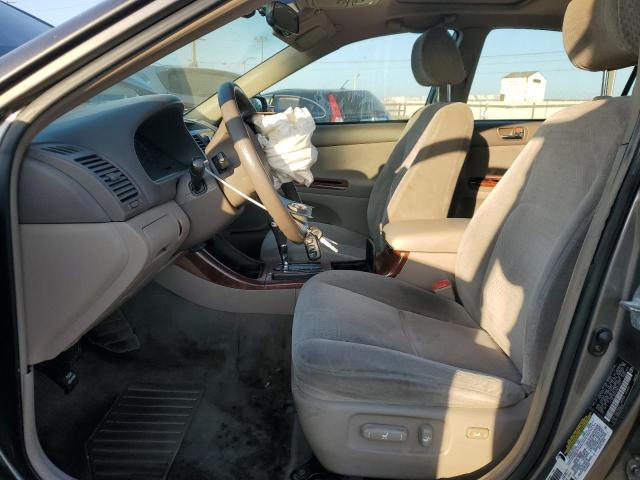 Photo 7 from auction – 2004 TOYOTA CAMRY LE with VIN 4T1BF32K44U574151