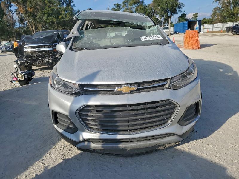 Photo 5 from auction – 2020 CHEVROLET TRAX 1LT with VIN 3GNCJLSB3LL198078