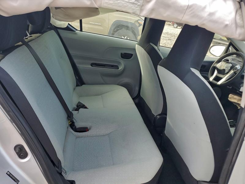 Photo 10 from auction – 2014 TOYOTA PRIUS C with VIN JTDKDTB37E1561769