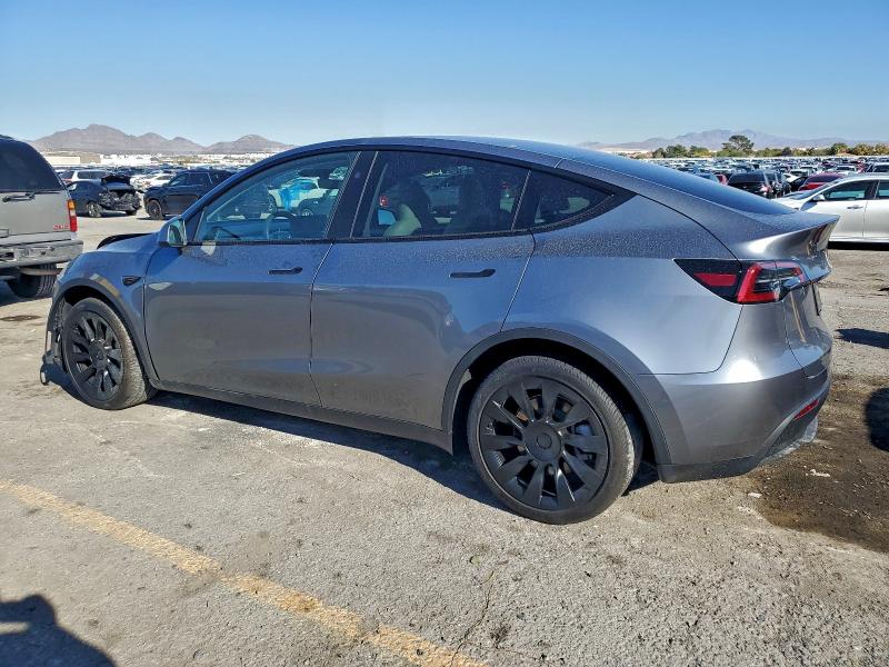 Photo 2 from auction – 2024 TESLA MODEL Y with VIN 7SAYGAEEXRF110371