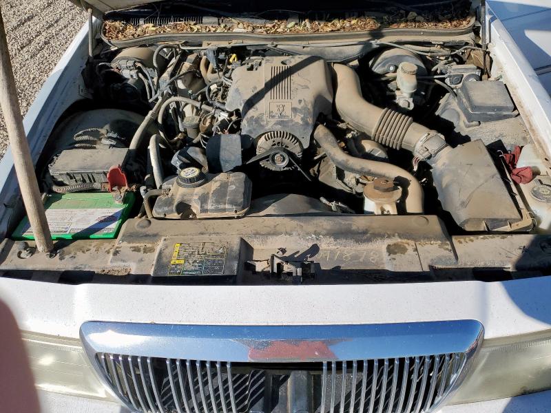 Photo 11 from auction – 2003 MERCURY GRAND MARQ with VIN 2MEFM75W13X670665