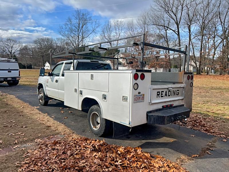 Photo 4 from auction – 2003 CHEVROLET SILVERADO with VIN 1GBJK391X3E202691