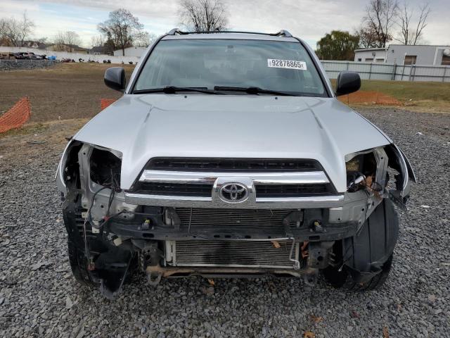 Photo 5 from auction – 2005 TOYOTA 4RUNNER SR with VIN JTEBU14R250074387