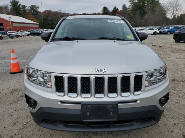 Photo 5 from auction – 2011 JEEP COMPASS with VIN 1J4NF1FB1BD135724