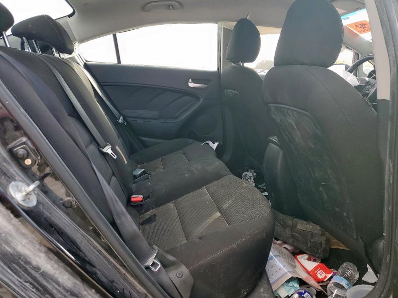 Photo 10 from auction – 2017 KIA FORTE LX with VIN 3KPFK4A76HE086358