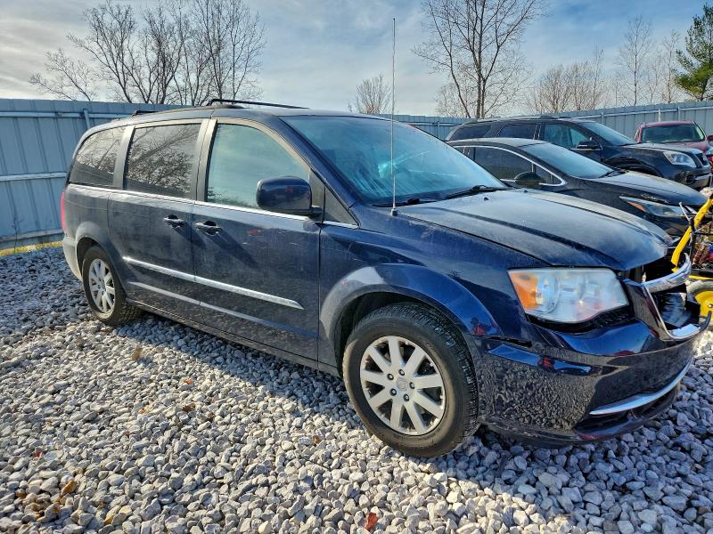 Photo 4 from auction – 2013 CHRYSLER TOWN & COU with VIN 2C4RC1BG5DR535075