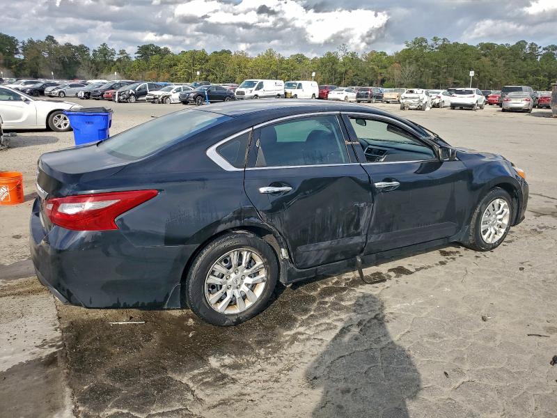 Photo 3 from auction – 2018 NISSAN ALTIMA 2.5 with VIN 1N4AL3AP3JC121880