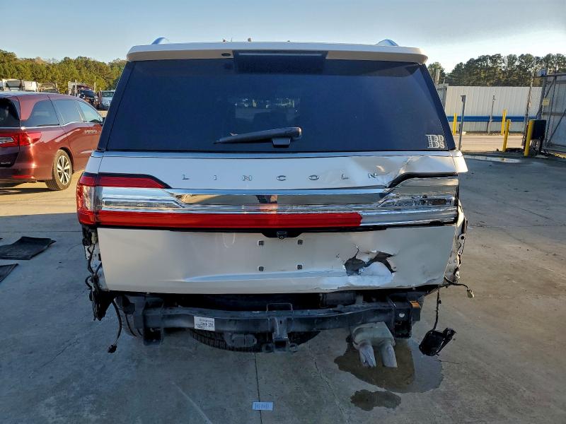 Photo 6 from auction – 2018 LINCOLN NAVIGATOR with VIN 5LMJJ2HT7JEL13801