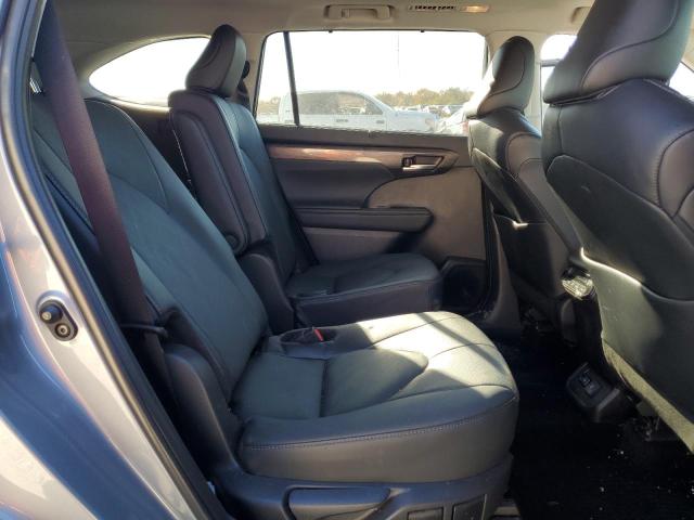 Photo 11 from auction – 2024 TOYOTA HIGHLANDER with VIN 5TDKDRBH0RS575097
