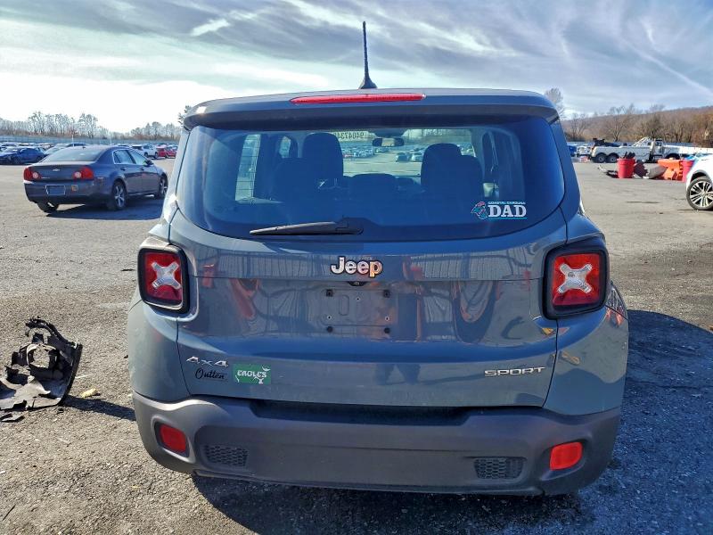 Photo 6 from auction – 2017 JEEP RENEGADE S with VIN ZACCJBABXHPE41890