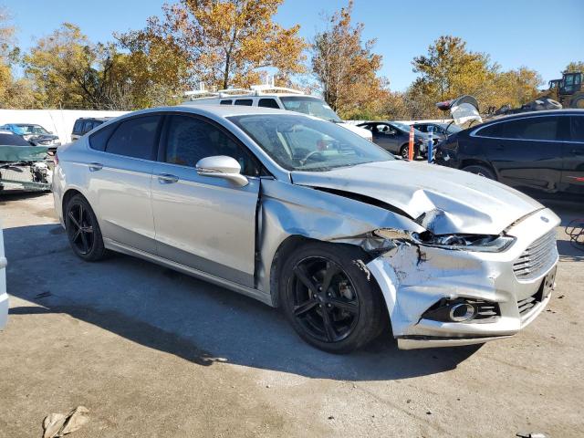 Photo 4 from auction – 2016 FORD FUSION SE with VIN 3FA6P0HD5GR280561