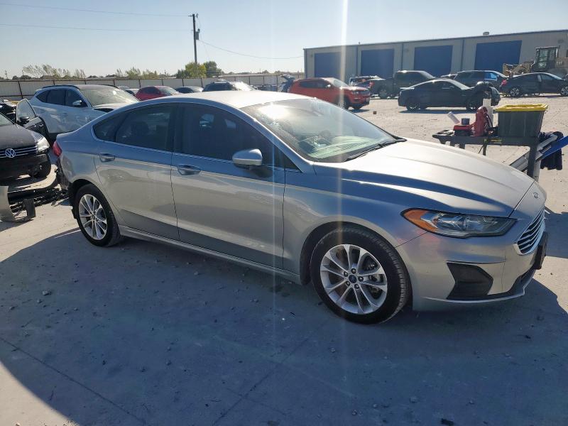 Photo 4 from auction – 2020 FORD FUSION SE with VIN 3FA6P0LU6LR148071