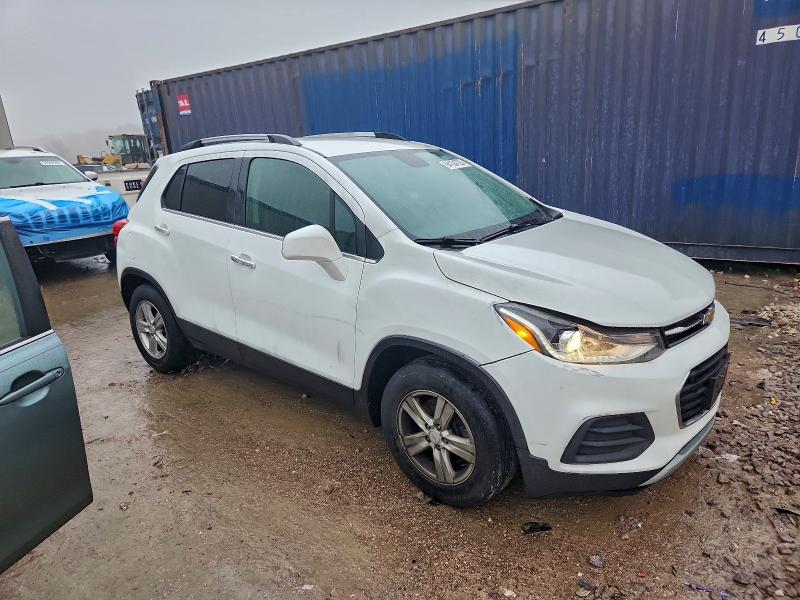 Photo 4 from auction – 2018 CHEVROLET TRAX 1LT with VIN KL7CJLSB0JB635393