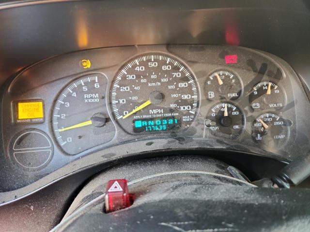 Photo 9 from auction – 2002 CHEVROLET SUBURBAN K with VIN 1GNFK16Z82J206428