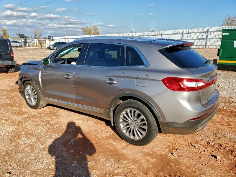 Photo 2 from auction – 2018 LINCOLN MKX SELECT with VIN 2LMPJ6KR5JBL20702