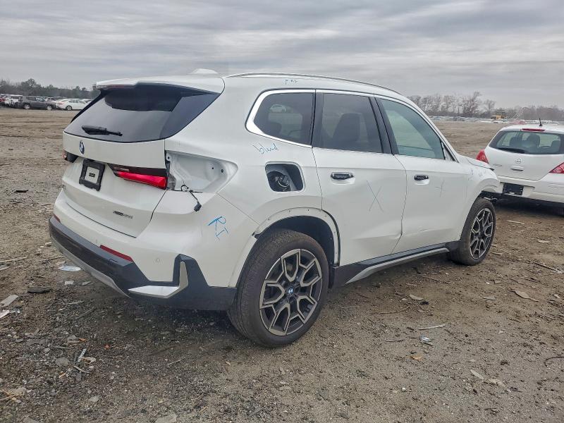 Photo 3 from auction – 2024 BMW X1 XDRIVE2 with VIN WBX73EF03R5Z31492