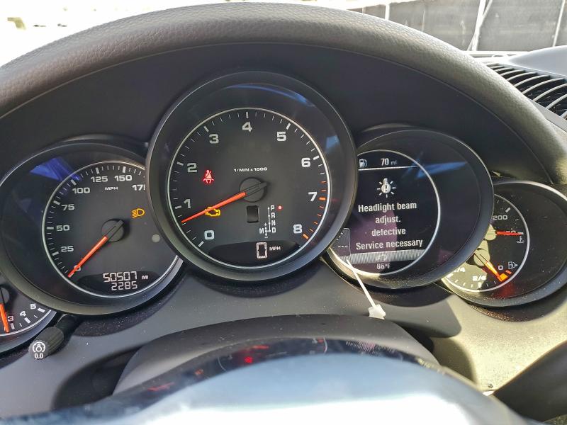 Photo 9 from auction – 2017 PORSCHE CAYENNE with VIN WP1AA2A28HKA86119