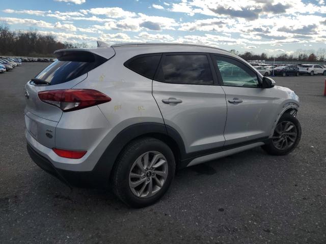 Photo 3 from auction – 2017 HYUNDAI TUCSON LIM with VIN KM8J3CA40HU529026