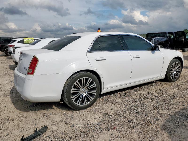 Фото 3 с аукциона – 2014 CHRYSLER 300 S с VIN 2C3CCABG6EH181245