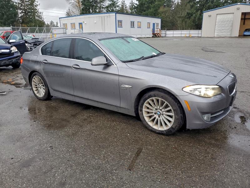 Photo 4 from auction – 2011 BMW 535 XI with VIN WBAFU7C51BC871518