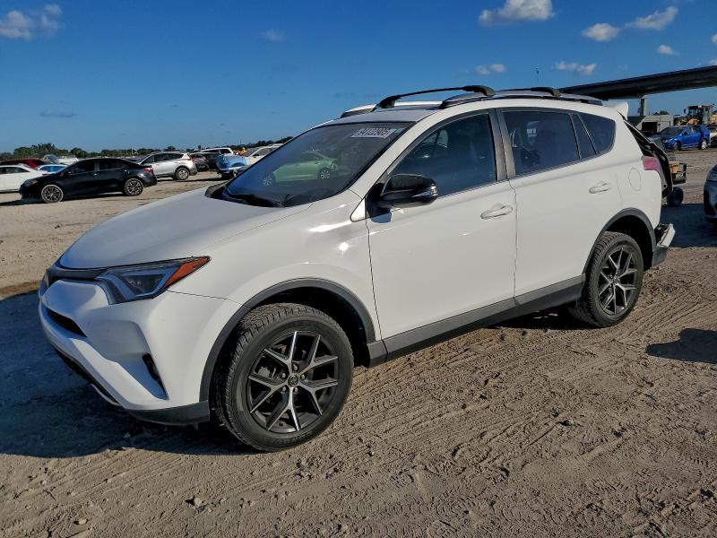 Photo 1 from auction – 2018 TOYOTA RAV4 SE with VIN JTMNFREV9JD121892
