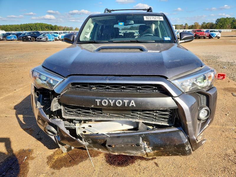 Photo 5 from auction – 2021 TOYOTA 4RUNNER with VIN JTELU5JR9M5888151