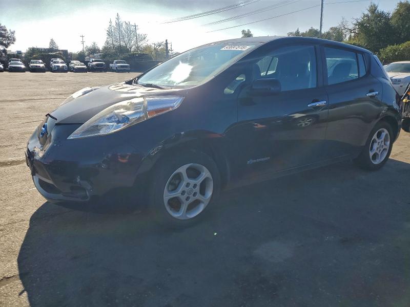NISSAN LEAF S 2015 with VIN 1N4AZ0CPXFC306929 - Photo from auction
