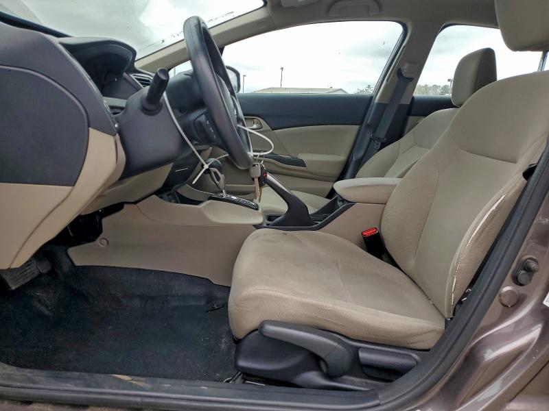 Photo 7 from auction – 2013 HONDA CIVIC LX with VIN 19XFB2F50DE286867