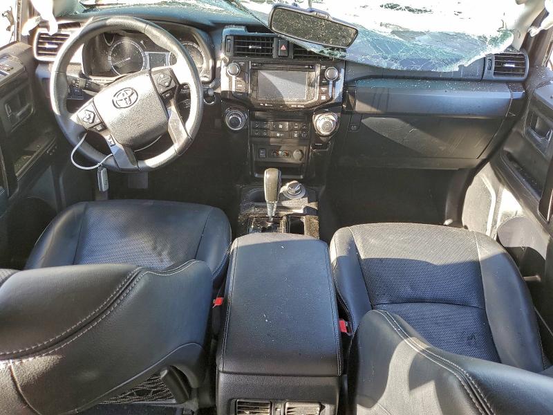 Photo 8 from auction – 2019 TOYOTA 4RUNNER SR with VIN JTEBU5JR8K5617218