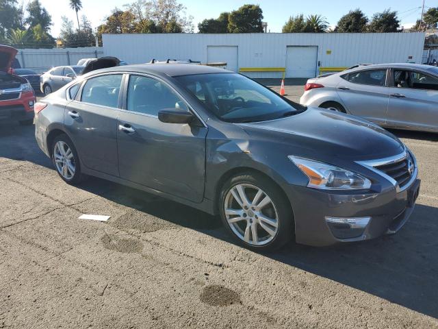 Photo 4 from auction – 2013 NISSAN ALTIMA 3.5 with VIN 1N4BL3AP4DN400056