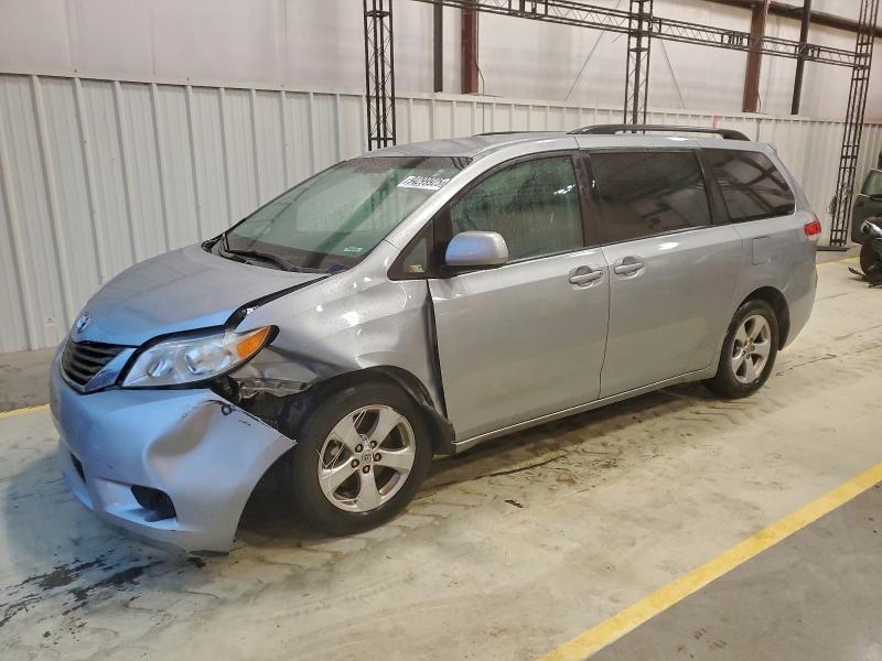 TOYOTA SIENNA LE 2014 with VIN 5TDKK3DC4ES517704 - Photo from auction
