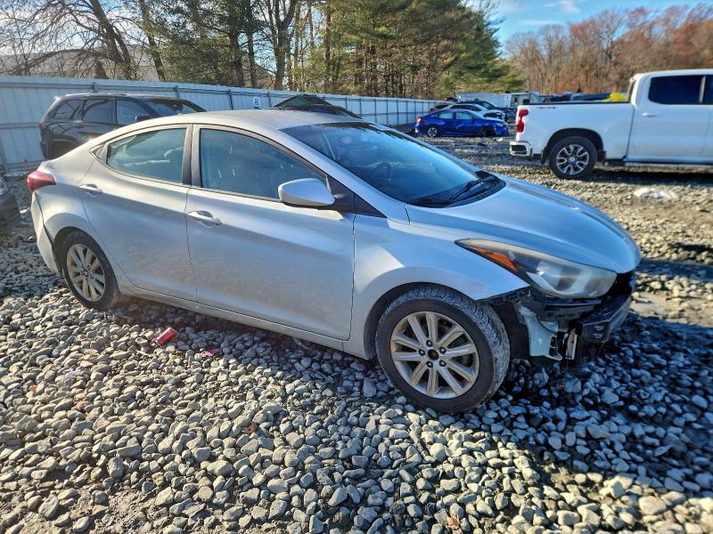 Photo 4 from auction – 2014 HYUNDAI ELANTRA with VIN KMHDH4AE7EU066360