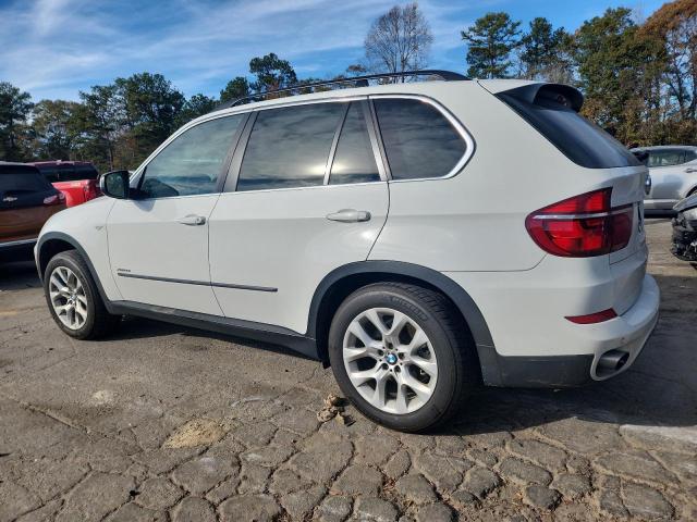 Photo 2 from auction – 2013 BMW X5 XDRIVE3 with VIN 5UXZV4C56D0G57027