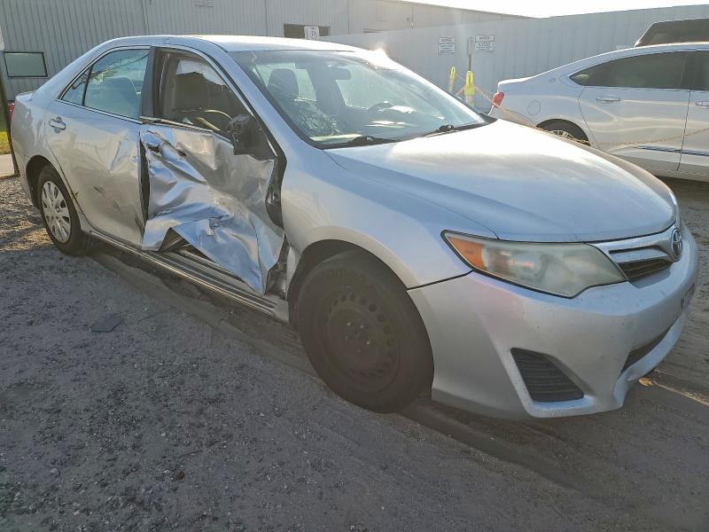 Photo 4 from auction – 2014 TOYOTA CAMRY L with VIN 4T1BF1FK1EU416852
