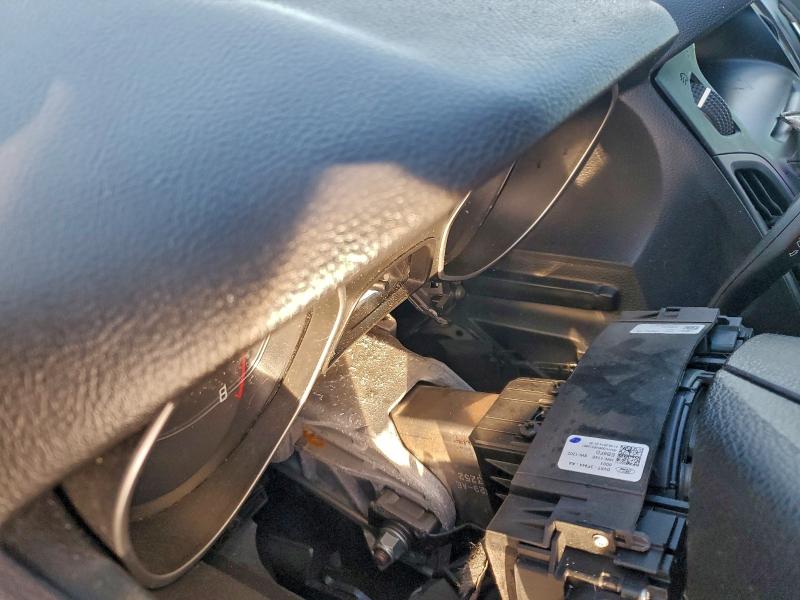 Photo 9 from auction – 2014 FORD FOCUS S with VIN 1FADP3E24EL341390