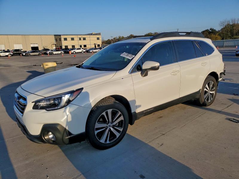 SUBARU OUTBACK 2. 2018 с VIN 4S4BSANC6J3381568 - Фото с аукциона