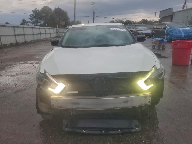 Photo 5 from auction – 2016 NISSAN MAXIMA with VIN 1N4AA6AP5GC906899