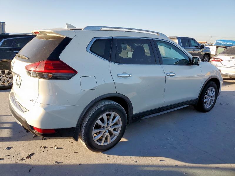 Photo 3 from auction – 2017 NISSAN ROGUE S with VIN JN8AT2MT9HW405931
